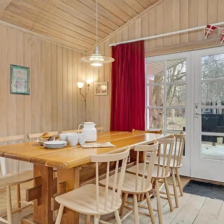 Awesome In With Sauna Vig