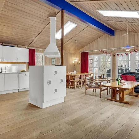 Feriehus Awesome In With Sauna