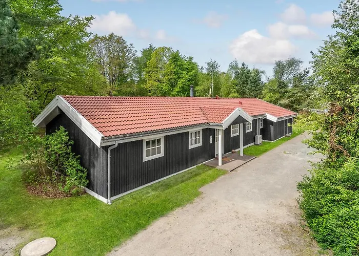 Awesome In With Sauna Vig