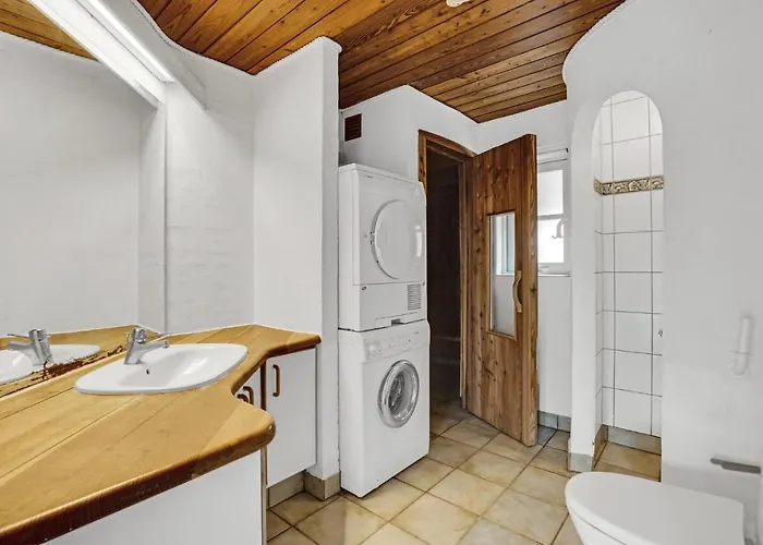 Casa de Férias Awesome In With Sauna Vig